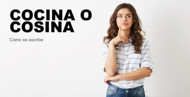 Persona dudando cómo se escribe cocina o cosina